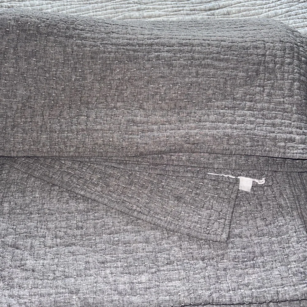 Pottery Barn Pick-Stitch Handcrafted Cotton Linen Quilt Gray King